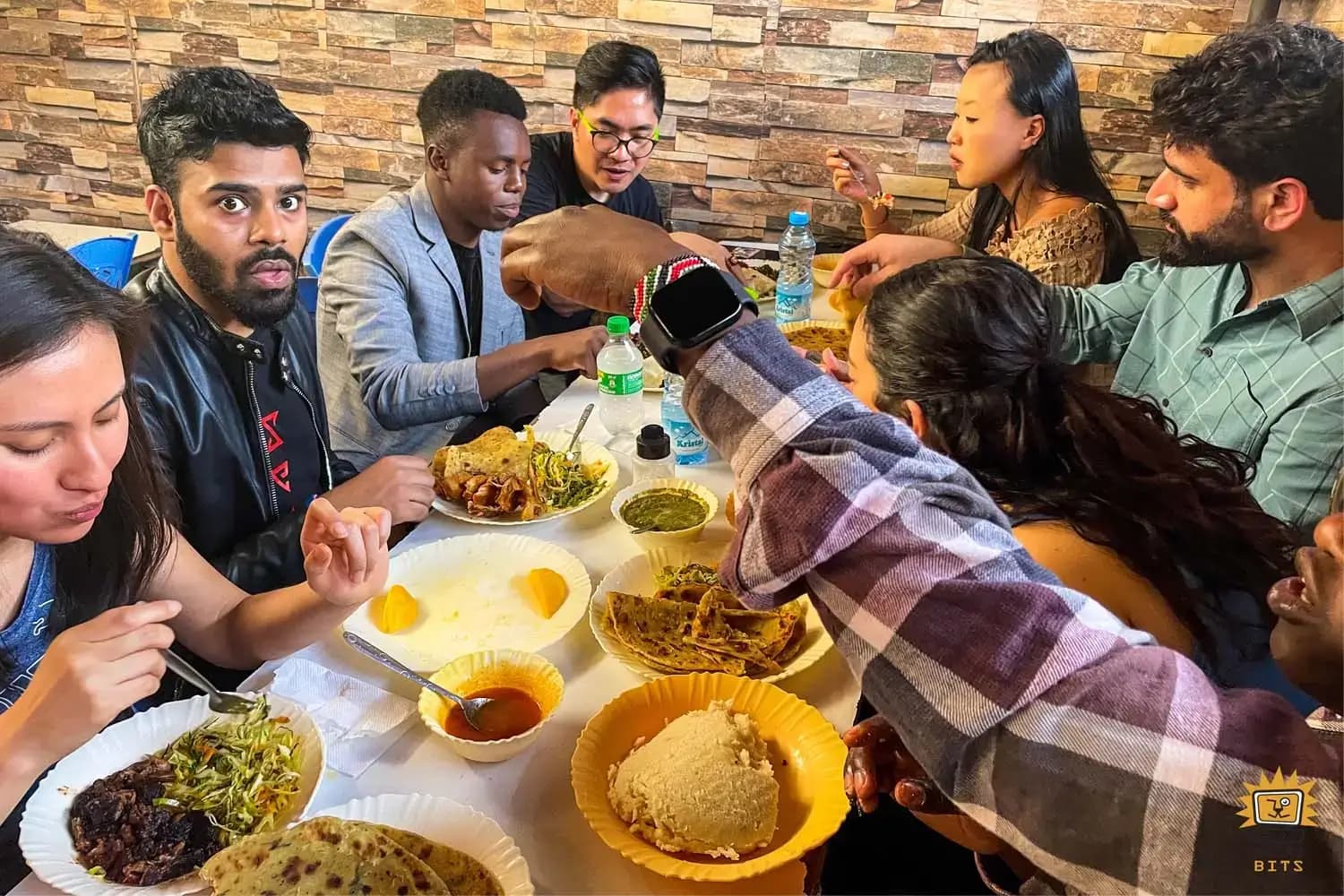 2023/2024 LSE Cohort enjoying food at the local vendor in Nairobi